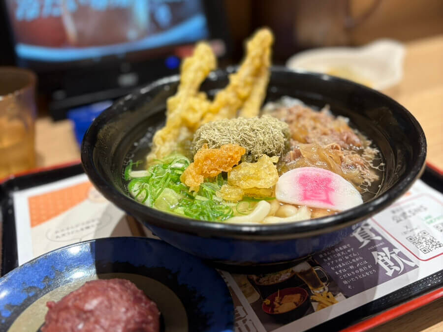 資さんうどん　